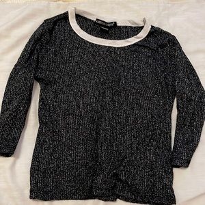 American dream black & white long sleeve crop top